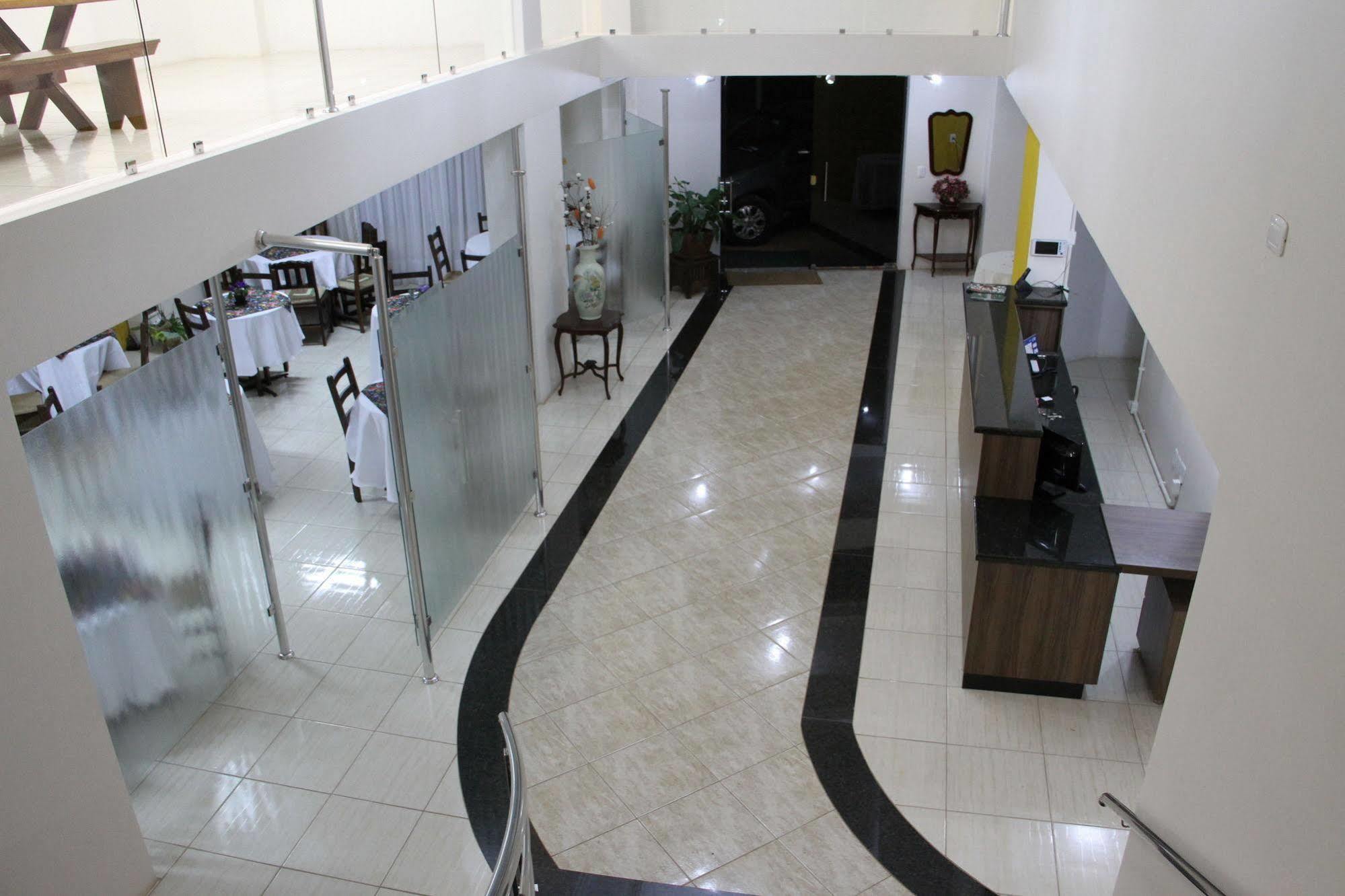 ארשים Hotel Monet מראה חיצוני תמונה
