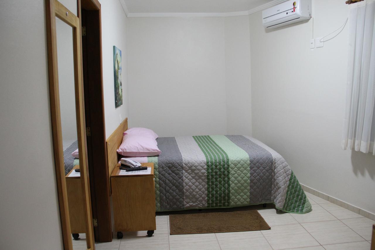 ארשים Hotel Monet מראה חיצוני תמונה